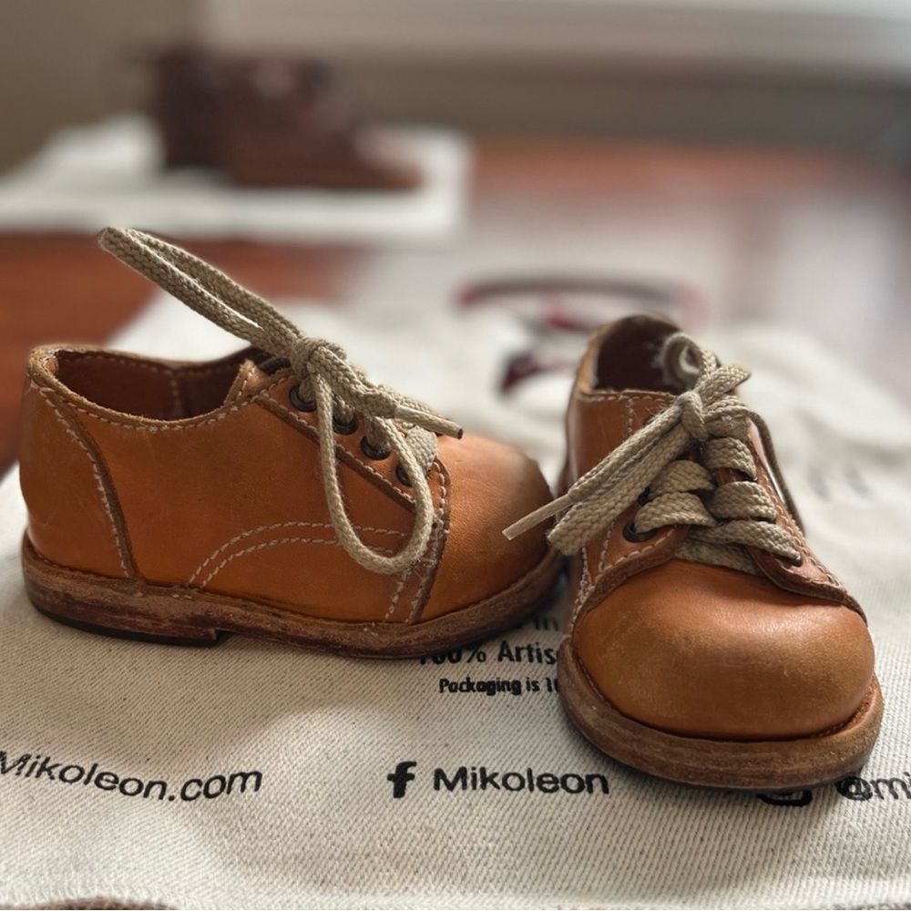 MIKOLEON VARSITY SHOES | Toddler 4.5